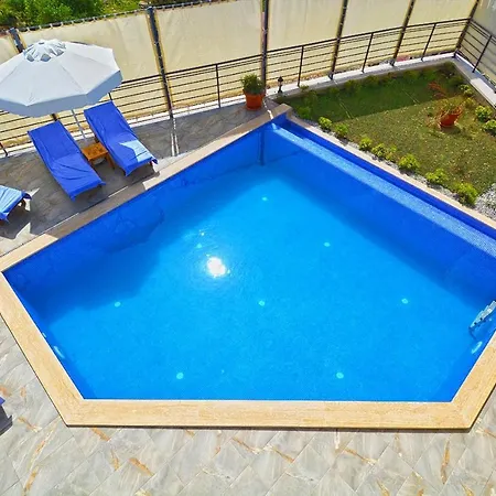 Pinar * Kalkan
